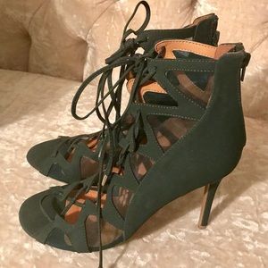 NIGHTLIFE HEELS